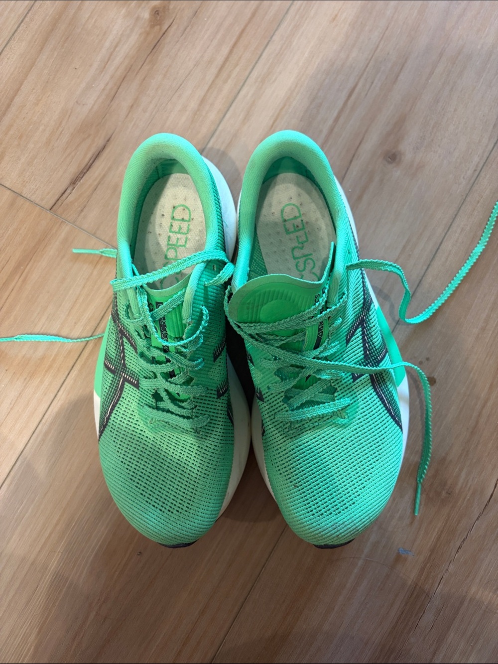ASICS magic speed 5 ✨ - Picture 3 of 3